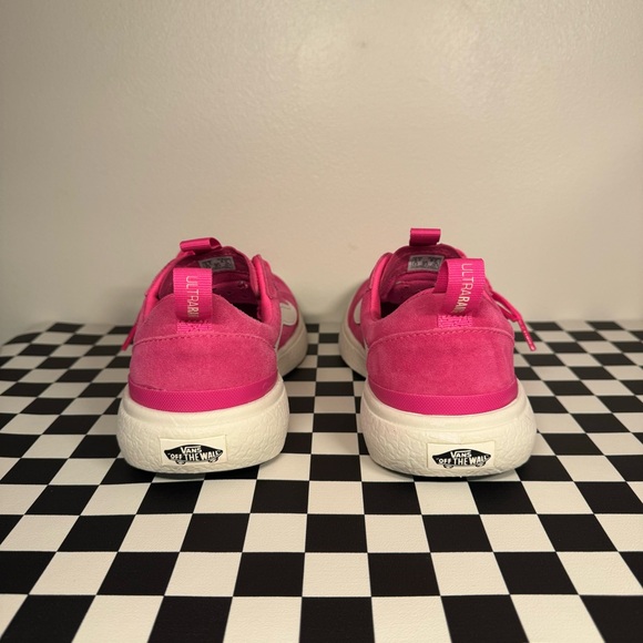 Vans Ultrarange Exo Neon Pink - Picture 6 of 6